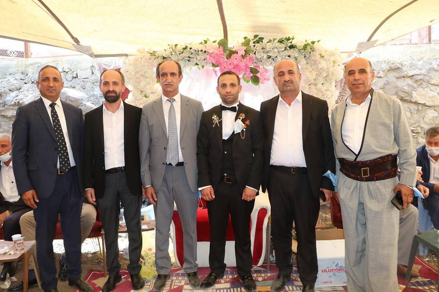 Demir Ailesinin Mutlu Günü 15