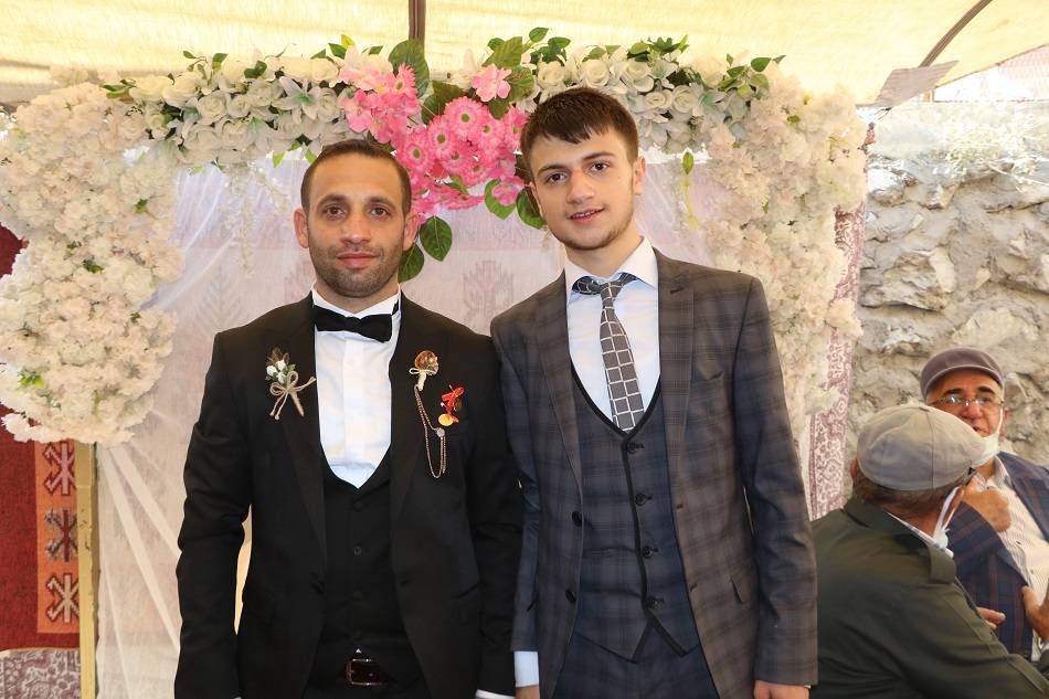 Demir Ailesinin Mutlu Günü 19