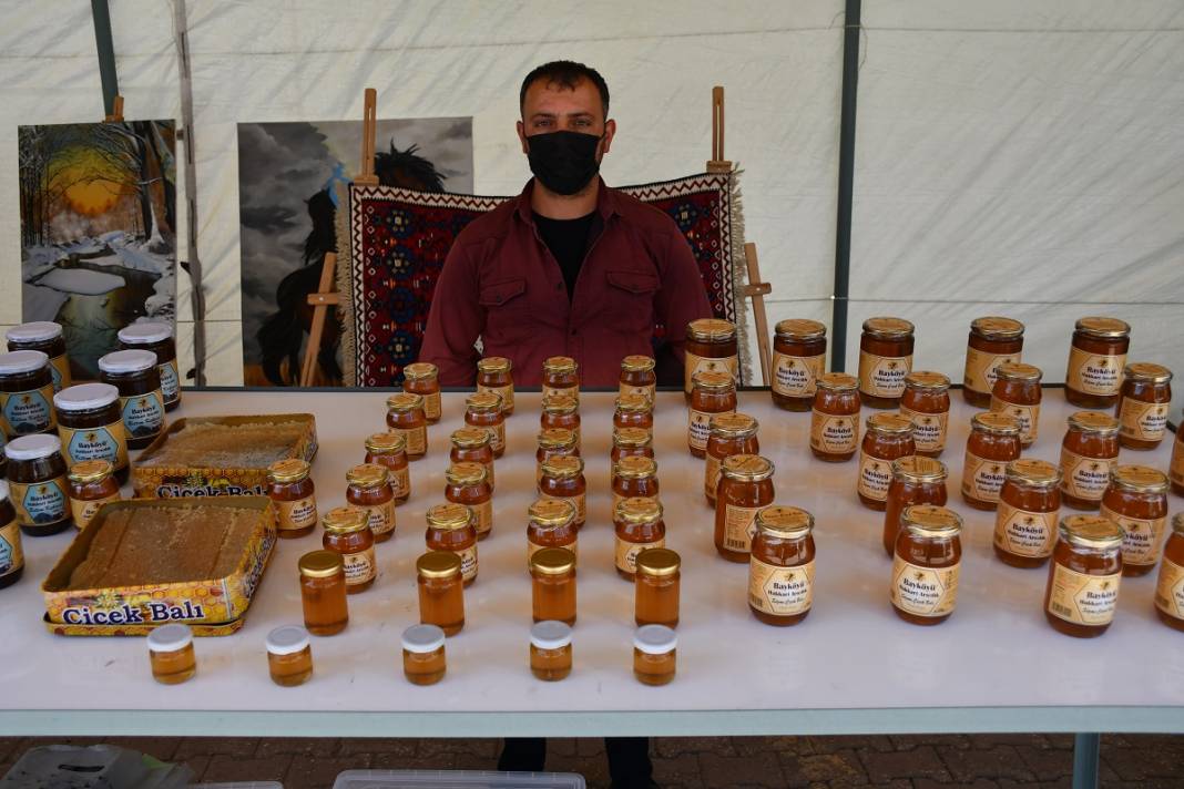 Hakkari'de 'Kültür' fuarı açıldı 2