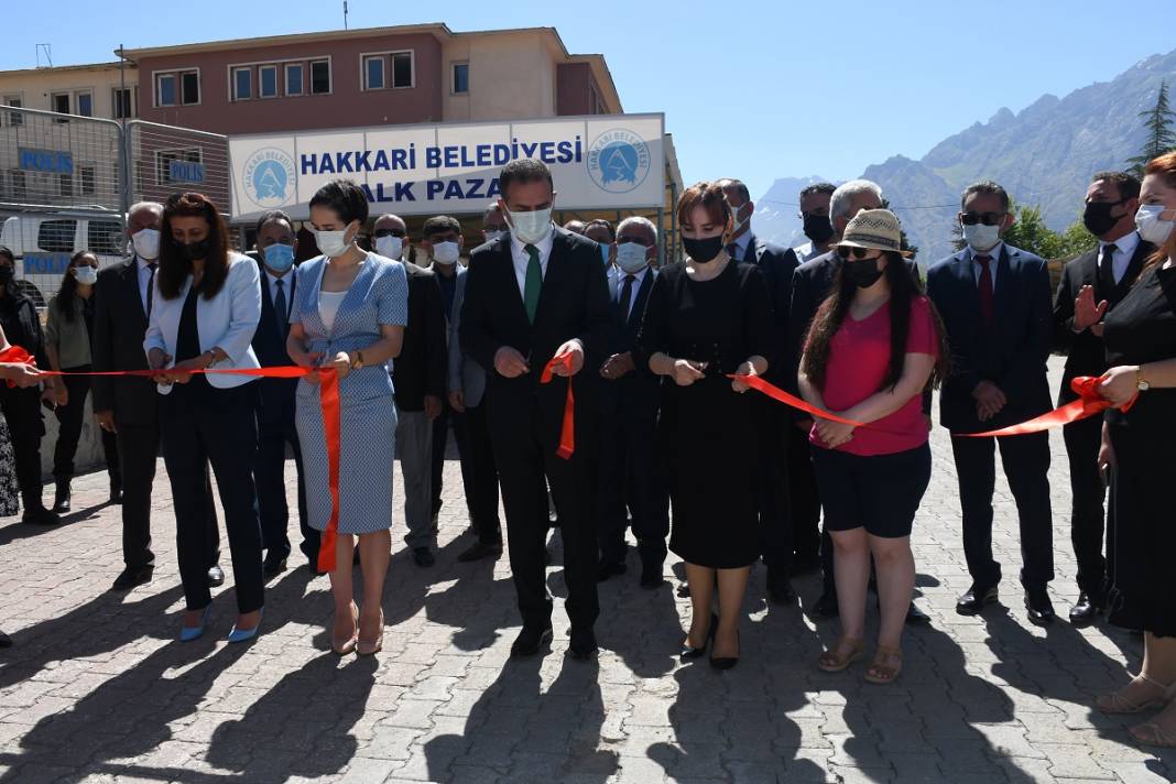 Hakkari'de 'Kültür' fuarı açıldı 6