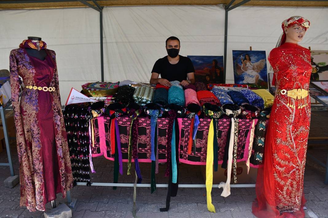 Hakkari'de 'Kültür' fuarı açıldı 7
