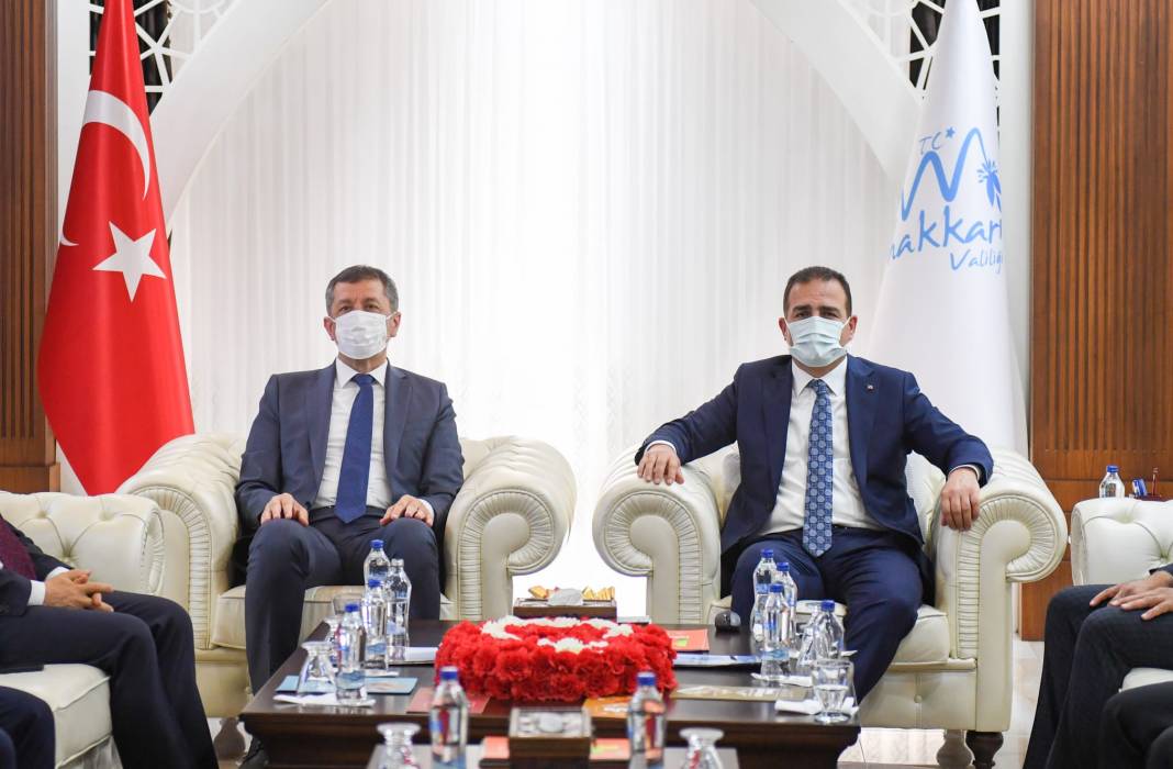 Bakan Selçuk; Hakkari'nin Eğitim de sonda değil Tokyo ve Paris ile yarışmasını istiyorum 2