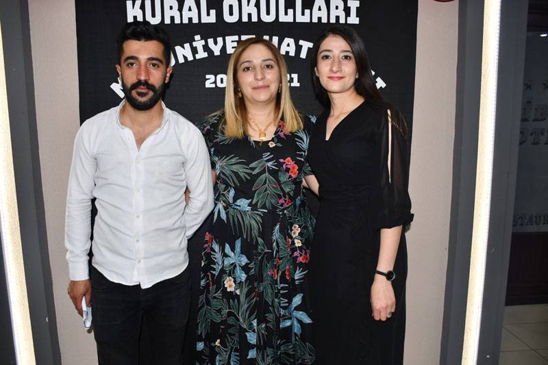 Kural Okulları’ndan görkemli mezuniyet töreni 28