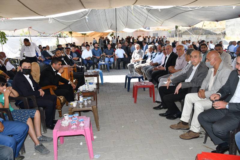 Atlı Ailesinin mutlu günü 13