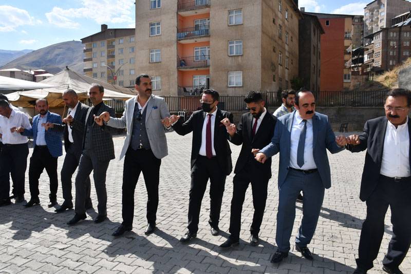 Atlı Ailesinin mutlu günü 40