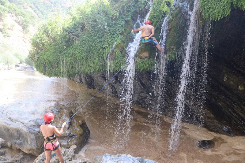 Kaval Şelalesinde Canyoning yaptılar 12