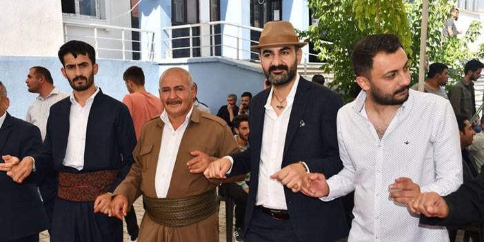 Seyitoğlu ailesinin mutlu günü