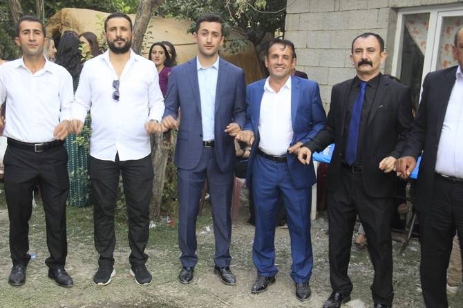 Hakkari'de görkemli aşiret düğünü 12