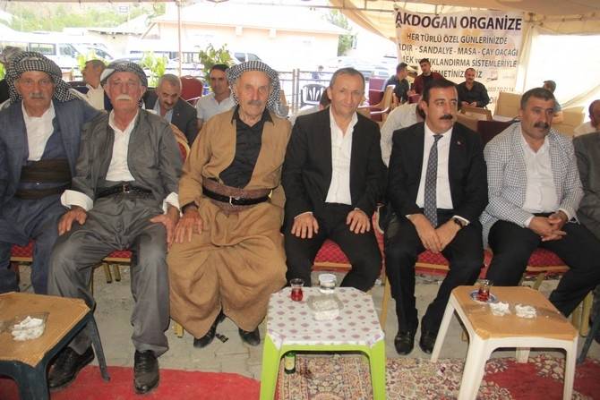 Hakkari'de görkemli aşiret düğünü 17