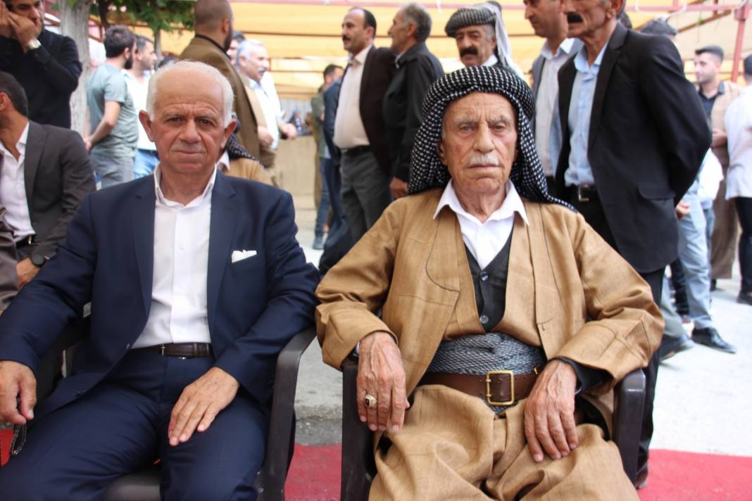 Hakkari'de görkemli aşiret düğünü 26