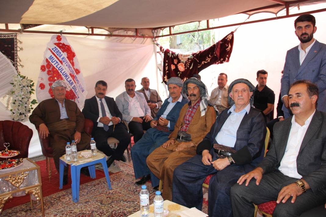 Hakkari'de görkemli aşiret düğünü 8