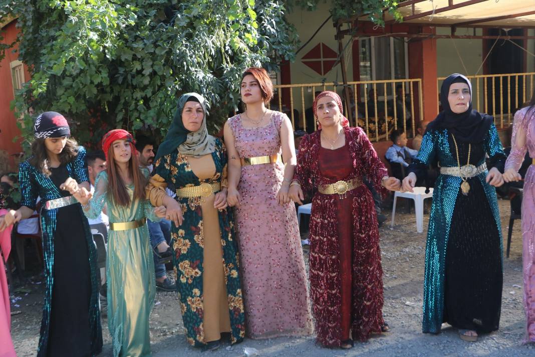 Ermağan ailesinin mutlu günü 24