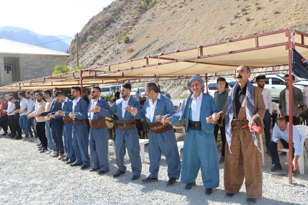 Ermağan ailesinin mutlu günü 4