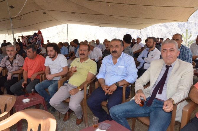 Seven ailesinin mutlu günü 11