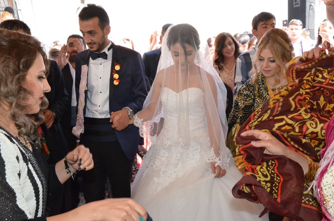 Seven ailesinin mutlu günü 15