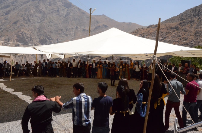 Seven ailesinin mutlu günü 19