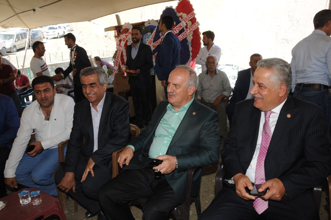 Seven ailesinin mutlu günü 25