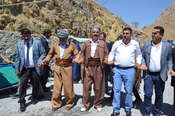 Seven ailesinin mutlu günü 8