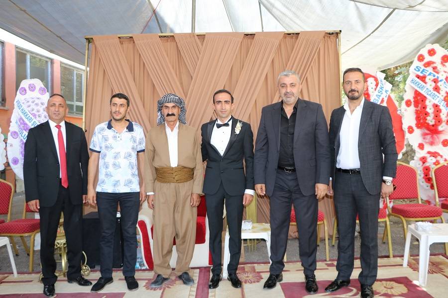 Cole Ailesinden Görkemli Düğün 11