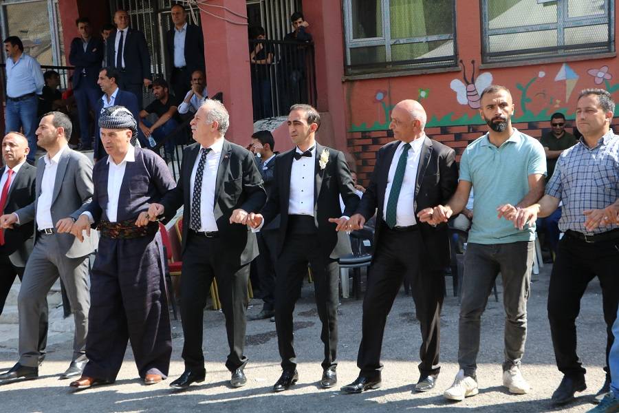 Cole Ailesinden Görkemli Düğün 24