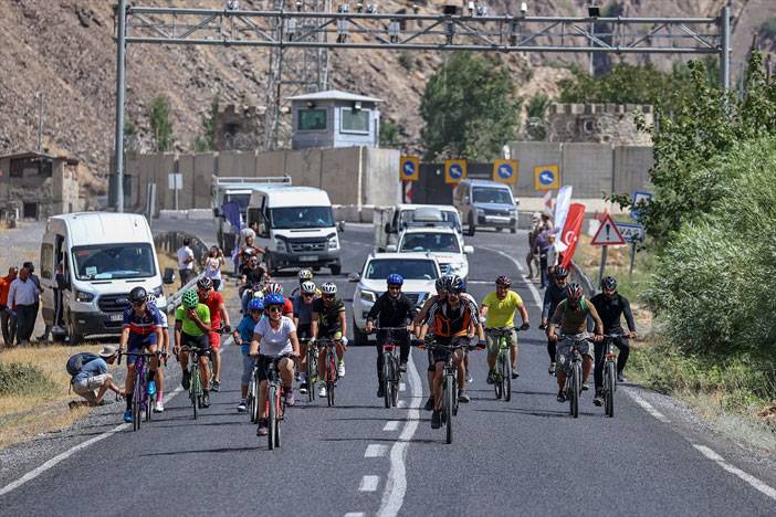 Çukurca'da festival devam ediyor! 20