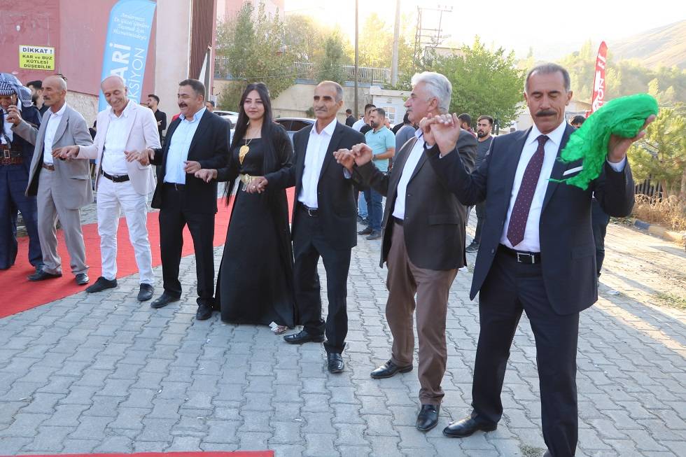 Gür Ailesinden Görkemli Düğün 29