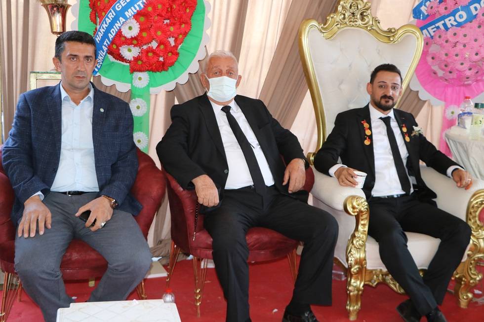 Gür Ailesinden Görkemli Düğün 30