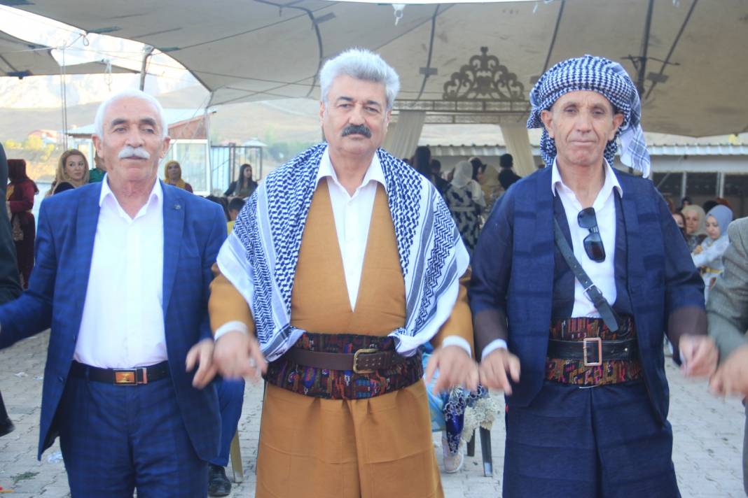 Gür Ailesinden Görkemli Düğün 39