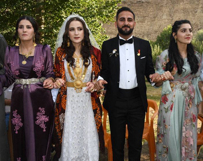 Ediş Ailesinin Mutlu günü 10