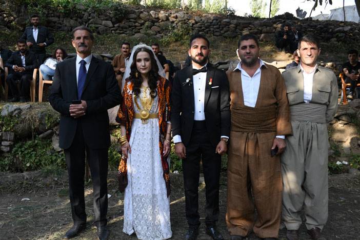 Ediş Ailesinin Mutlu günü 9