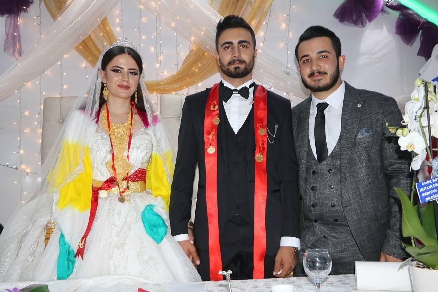 Duran Ailesinin mutlu günü 2