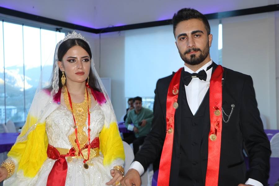 Duran Ailesinin mutlu günü 29