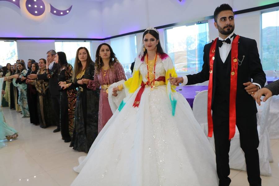 Duran Ailesinin mutlu günü 3