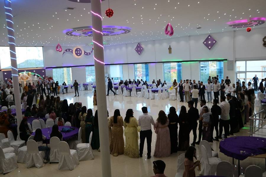 Duran Ailesinin mutlu günü 32