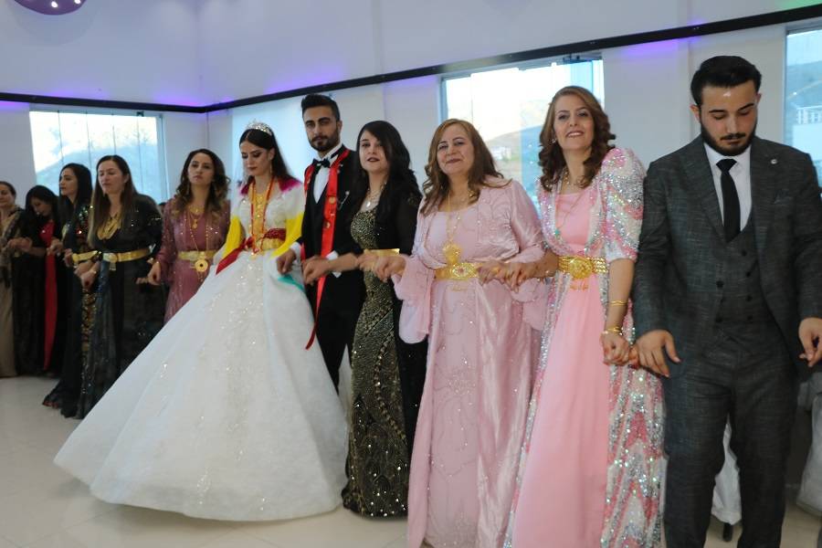 Duran Ailesinin mutlu günü 5