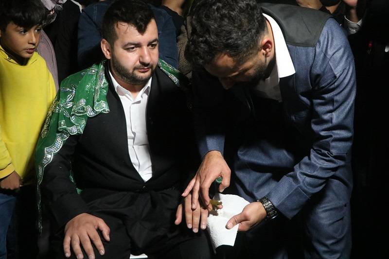 Çiftçi ailesinde görkemli düğüné 16