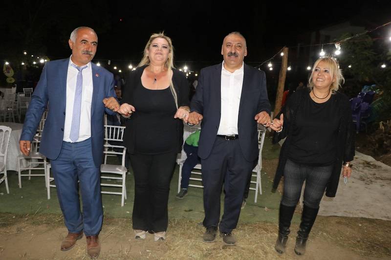 Çiftçi ailesinde görkemli düğüné 173