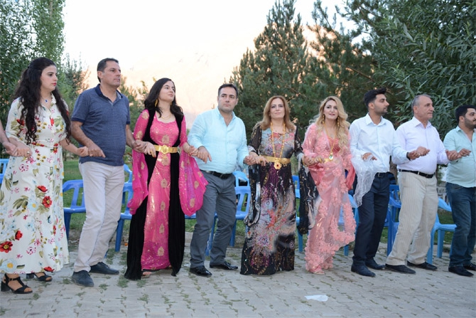 Ümit ailesinin mutu günü 10