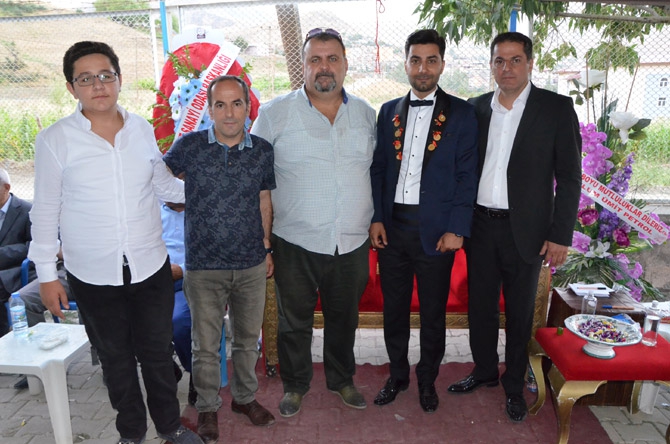 Ümit ailesinin mutu günü 2