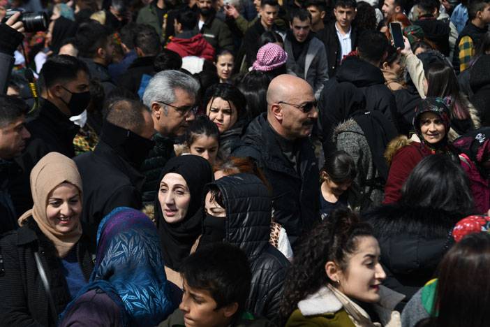 Hakkari'de Newroz coşku ile kutlandı 37