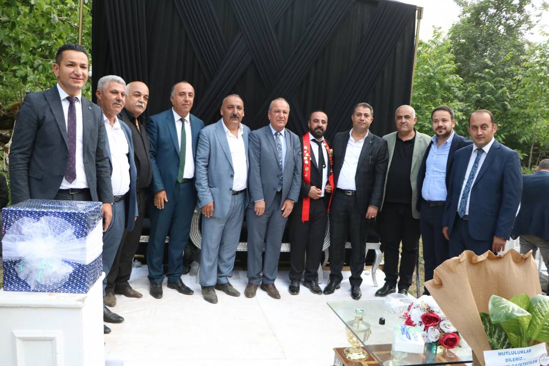 Hakkari'yi buluşturan düğün! 10