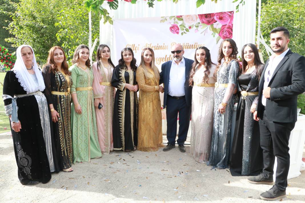 Hakkari'yi buluşturan düğün! 20
