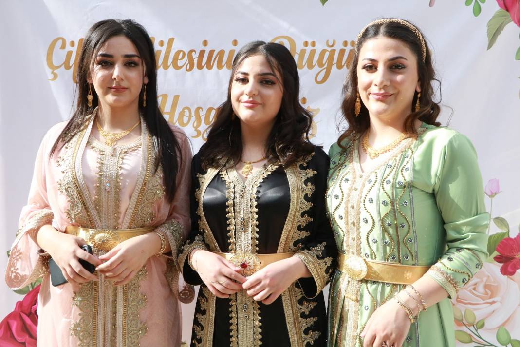 Hakkari'yi buluşturan düğün! 29