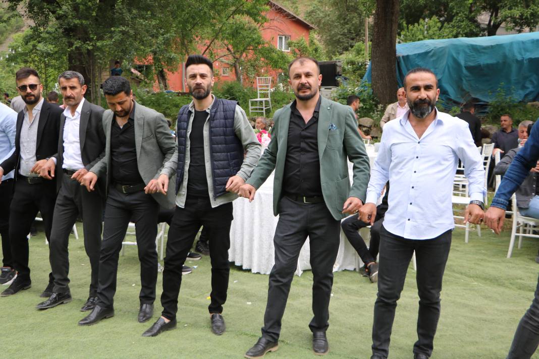 Hakkari'yi buluşturan düğün! 30