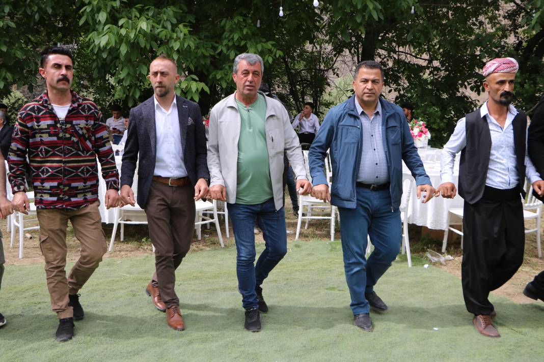 Hakkari'yi buluşturan düğün! 31