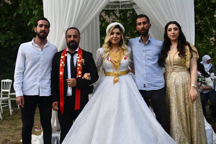 Hakkari'yi buluşturan düğün! 65