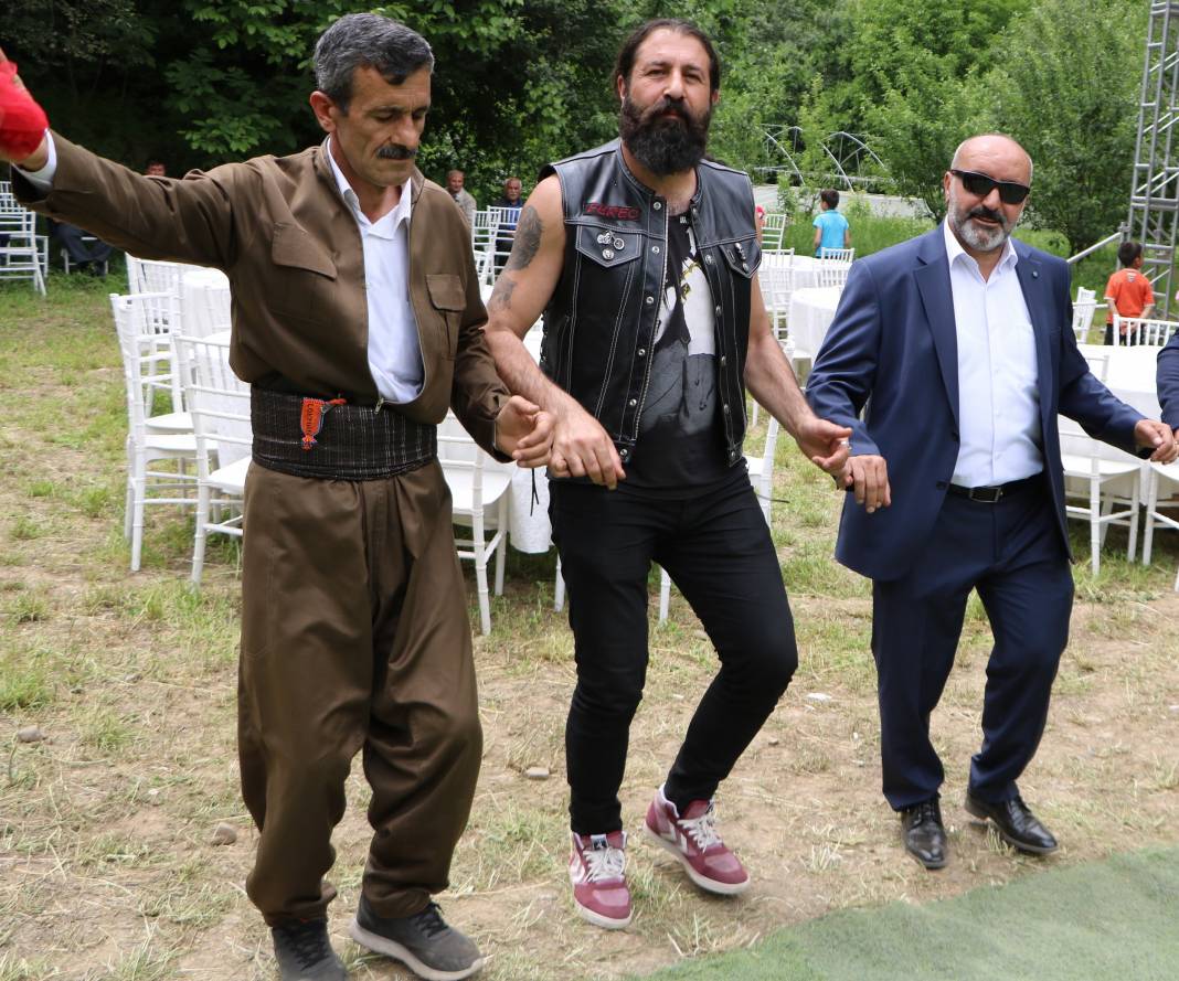 Hakkari'yi buluşturan düğün! 8