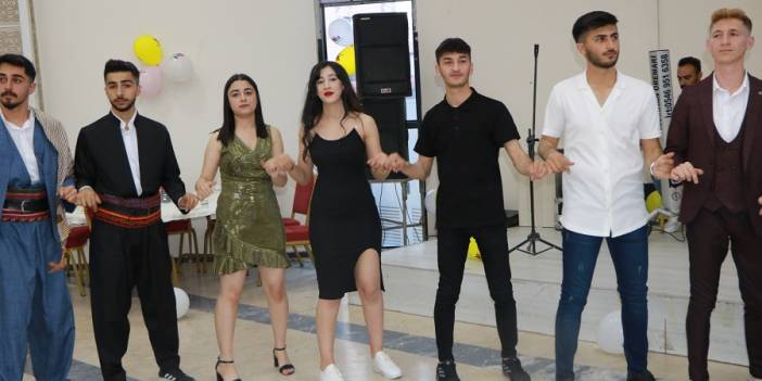 Açı Eğitim Kurumlarından YKS Öğrencilerine Moral Gecesi