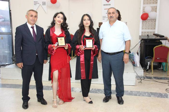 Kural Okulları’ndan görkemli mezuniyet töreni 16