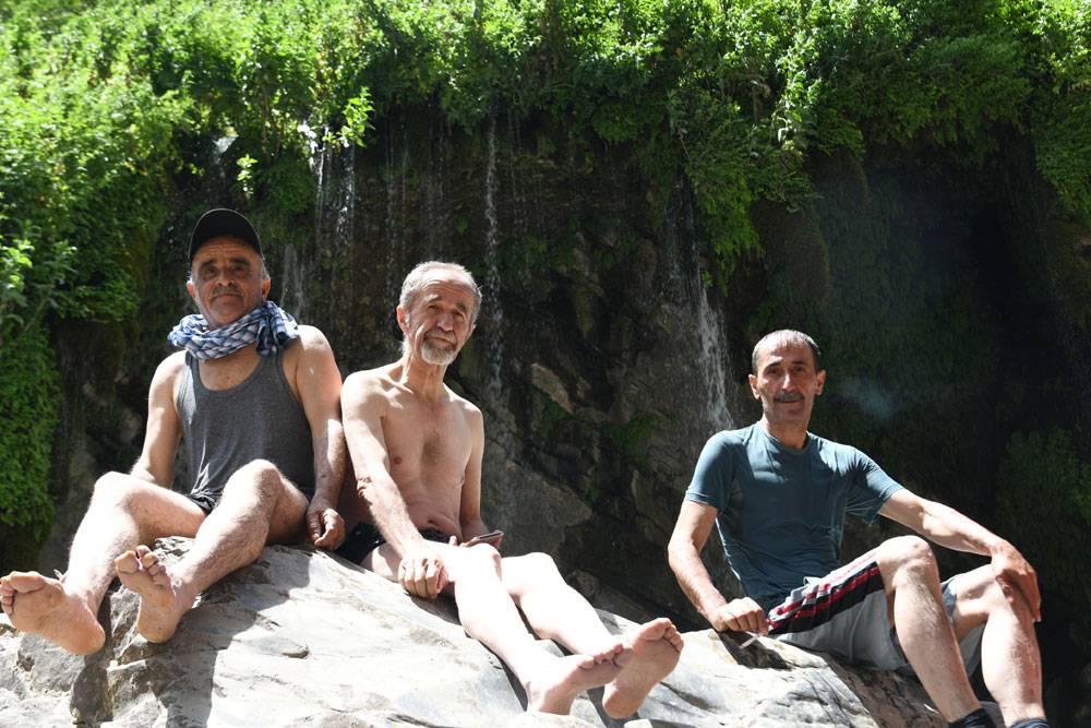 Hakkari'nin 'Saklı Cenneti' Kaval Şelalesi büyülüyor 8